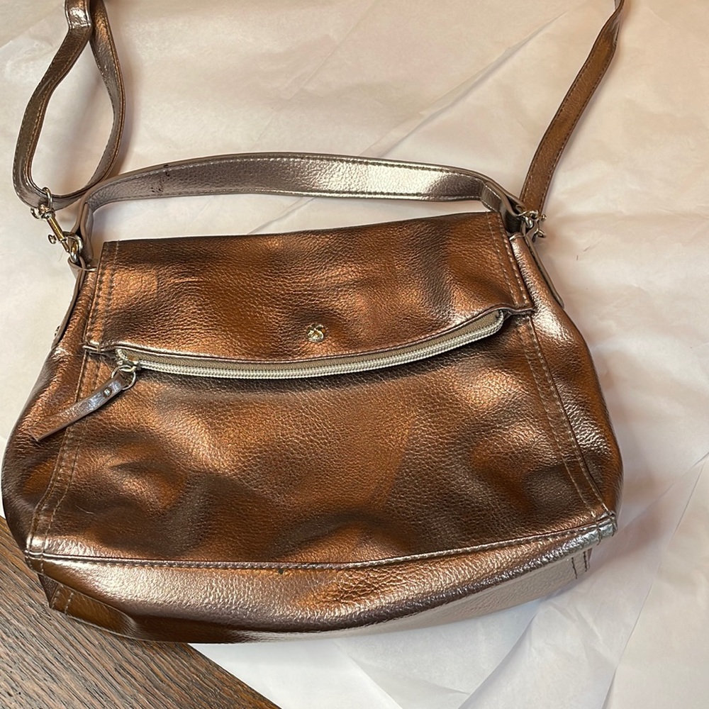 Handbag goldish tint